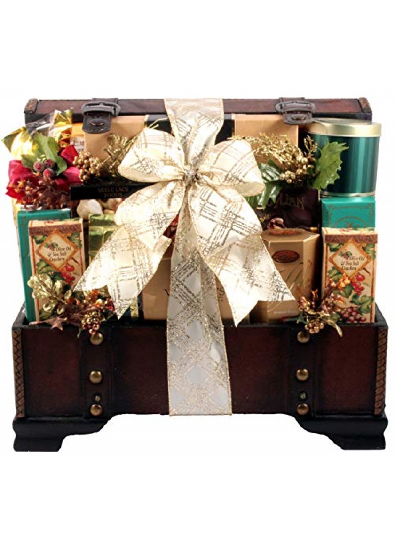 The Holiday VIP Deluxe Gourmet Food Gift Basket - ...